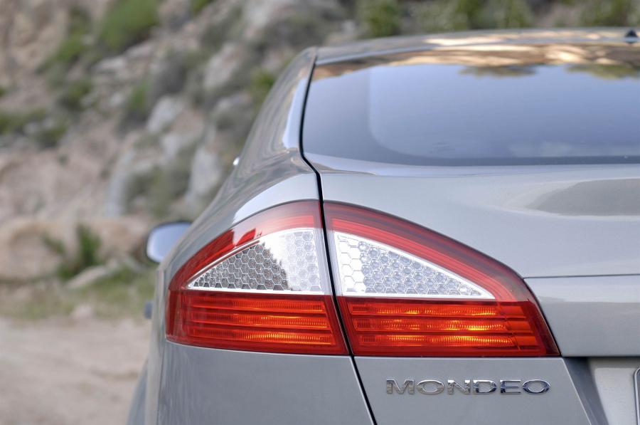  Ford Mondeo 2007 года  (фото 11 из 76)